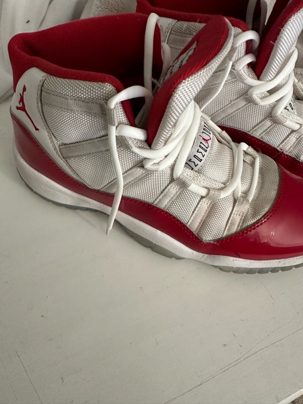 Jordan Kids Sneakers in White and Cherry Red
